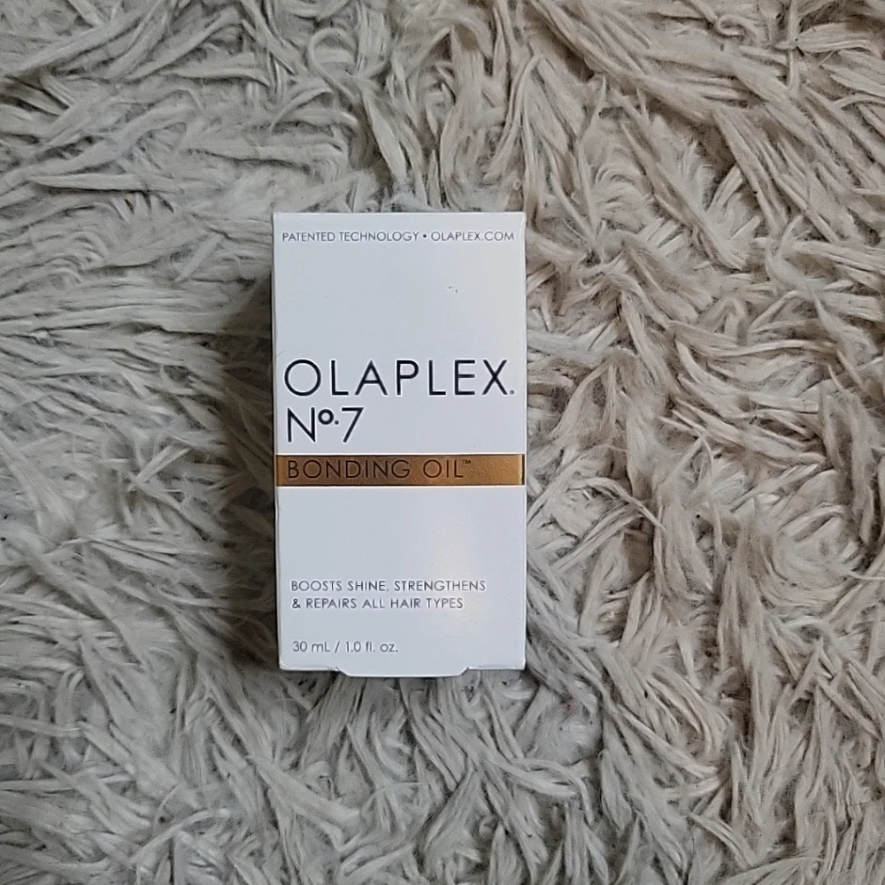 Olaplex No.7 Bonding Oil  1 fl oz /30 mL New in Box NIB BNIB Hair Oil Treatment